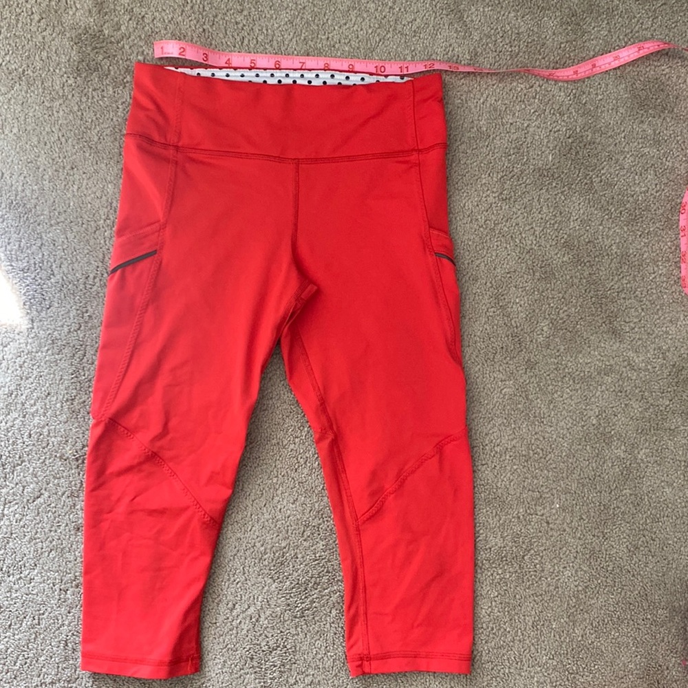 Lululemon Run: Mod Moves Crop Love Red / Mod Dot Printed Black 4